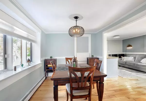 Weymouth, MA 02190,102 White