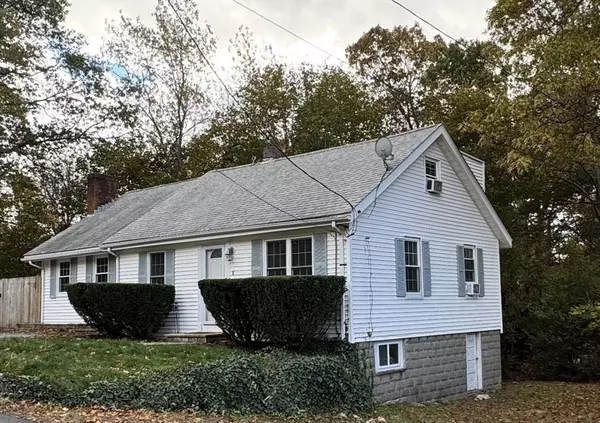 Saugus, MA 01906,9 Oakwood Ave