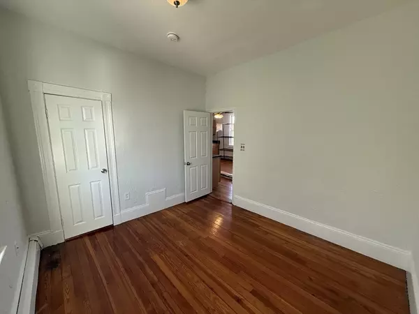 Revere, MA 02151,168 Winthrop Ave #3