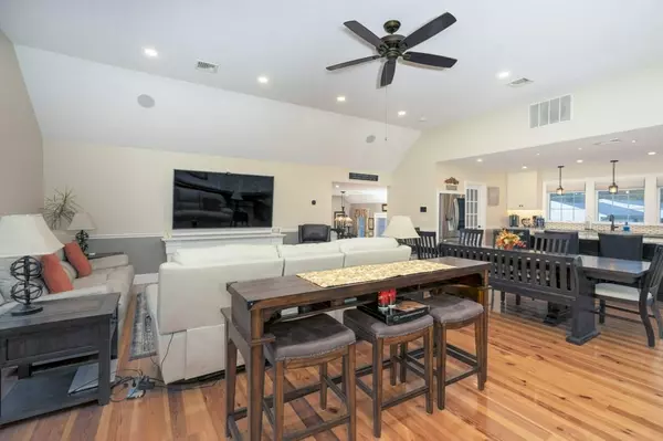 Hanover, MA 02339,265 Silver St