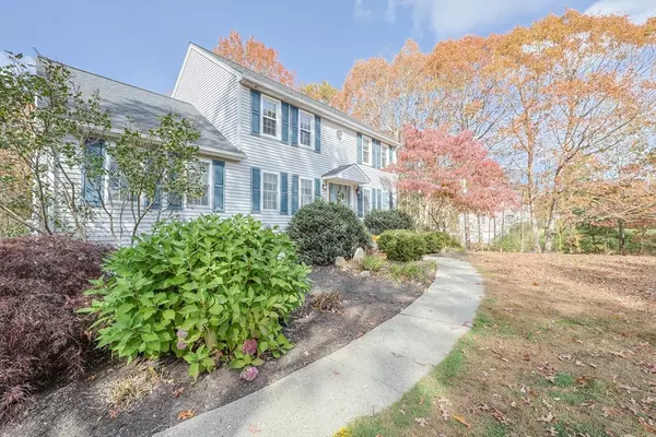 Douglas, MA 01516,59 Old Farm Rd