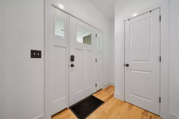 North Hampton, NH 03862,36 Winnicut Rd #2