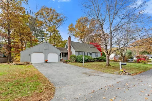 Hamilton, MA 01982,1 Red Coach Road