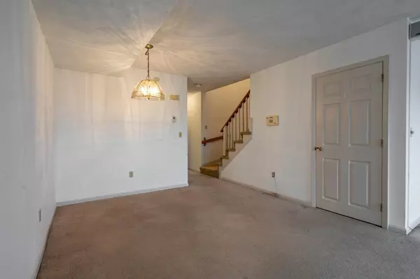 Dracut, MA 01826,100 Merrimack Avenue #91