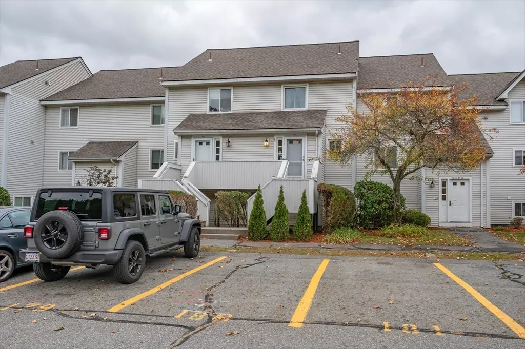 Dracut, MA 01826,100 Merrimack Avenue #91