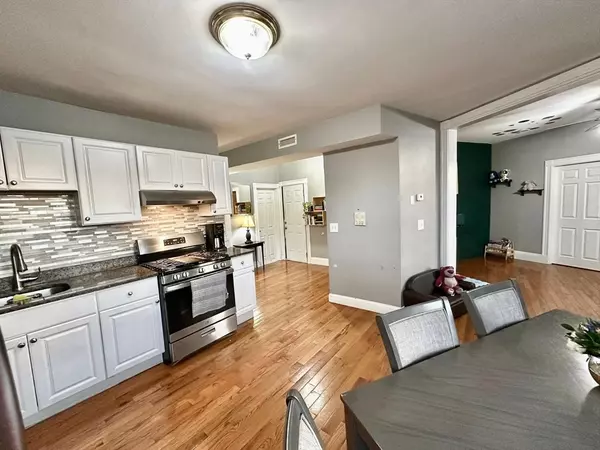 Chelsea, MA 02150,139 Park St #4