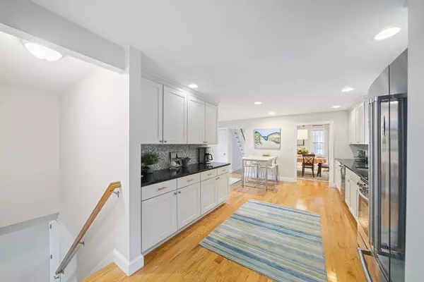 Cohasset, MA 02025,119 Pleasant Street