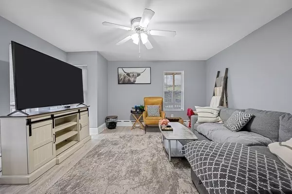 Fitchburg, MA 01420,375 Rollstone St