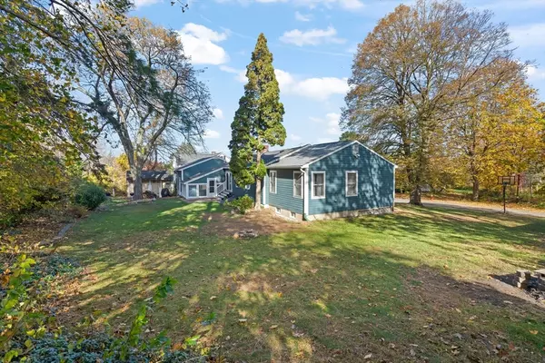 Groveland, MA 01834,21 Francis Ave