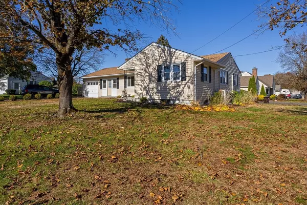 Agawam, MA 01030,8 Ridgeview Drive