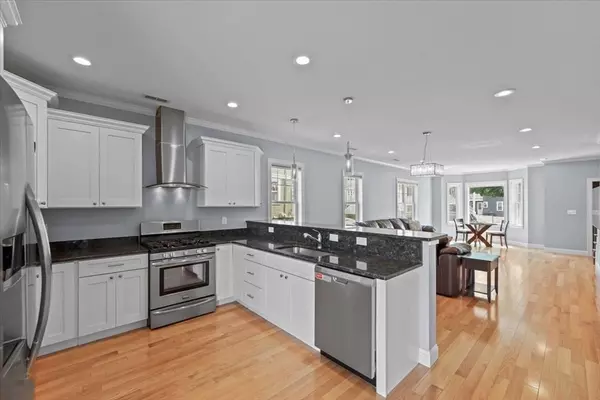 Quincy, MA 02169,16 Dartmouth Street #16