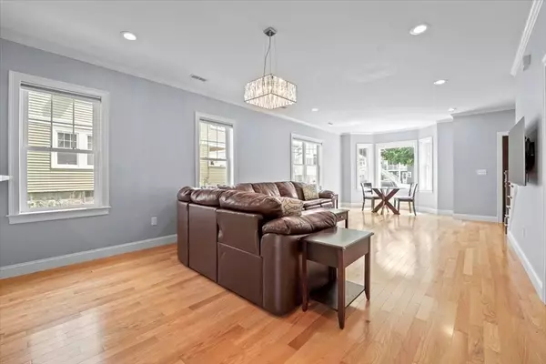 Quincy, MA 02169,16 Dartmouth Street #16