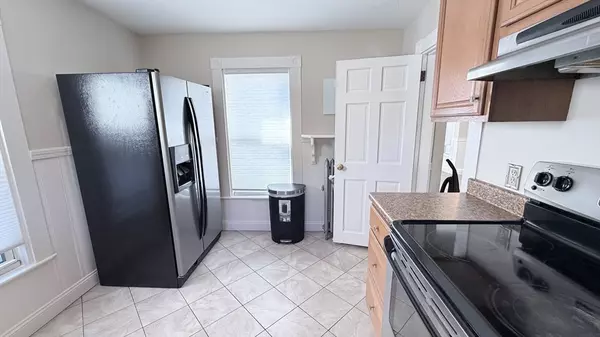 Braintree, MA 02184,391 Commercial St