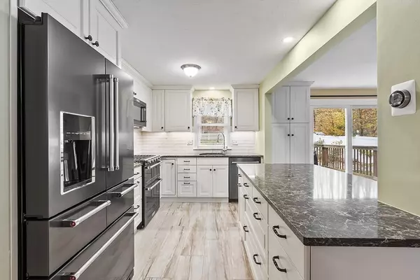 Gardner, MA 01440,108 Fernwood Dr