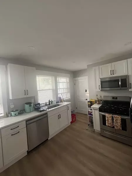 9 Carruth #1, Quincy, MA 02170