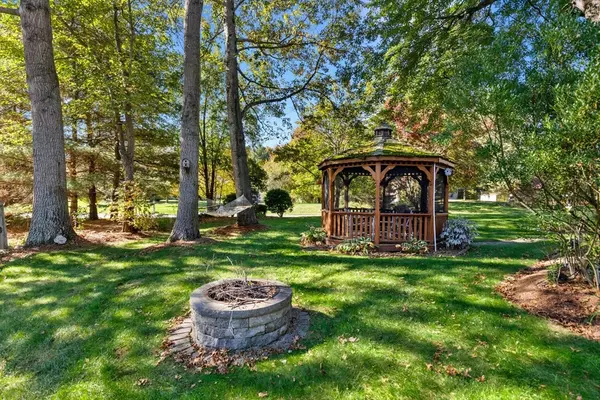 Billerica, MA 01821,11 Simonds Farm Road