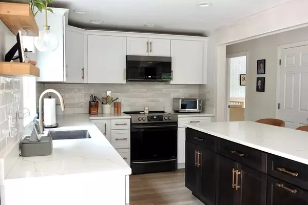 Franklin, MA 02038,584 Washington St