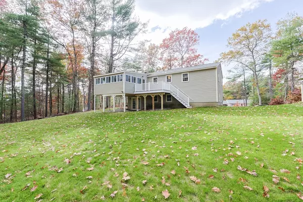 Uxbridge, MA 01569,328 Millville Rd