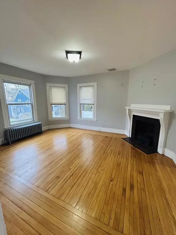 Worcester, MA 01610,2 Grout