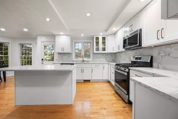 Wakefield, MA 01880,772 Main Street #2