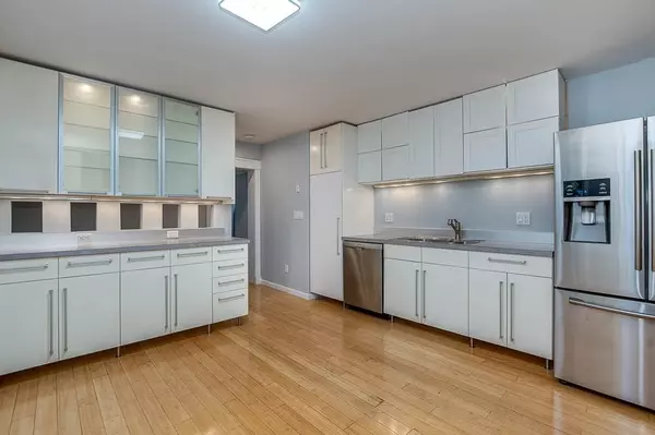 Dedham, MA 02026,58 Jersey St