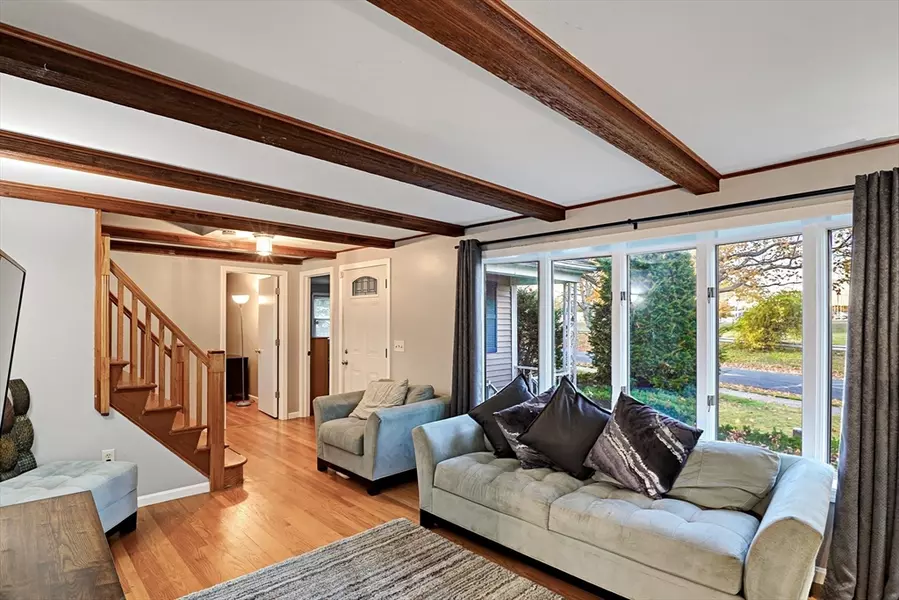 161 Fernbank Road, Springfield, MA 01129