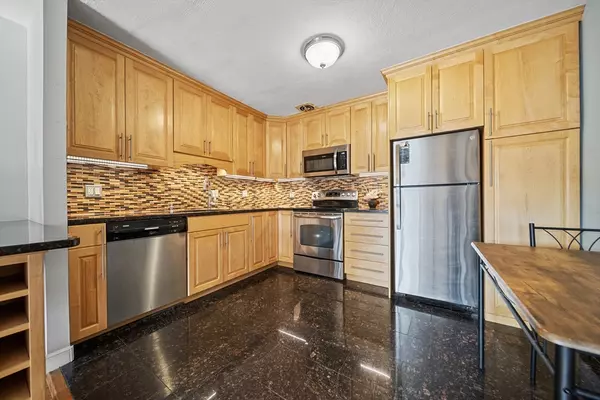 Watertown, MA 02472,99 Pleasant St #2-1