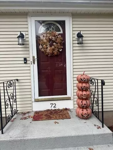 Attleboro, MA 02703,72 Alder Street