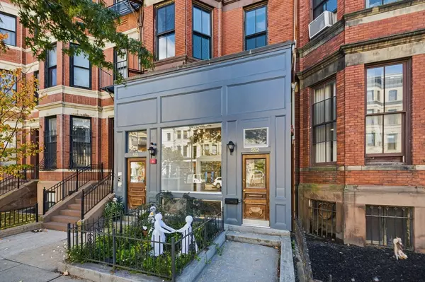 552 Columbus Ave #2, Boston, MA 02118