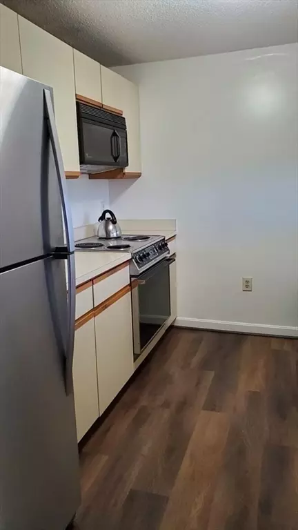 Quincy, MA 02169,1 Adams St #707