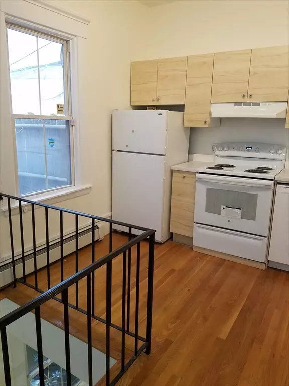 Boston, MA 02129,360 Main Street #1R