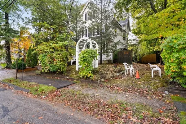 Newton, MA 02465,12 Wiswall Street