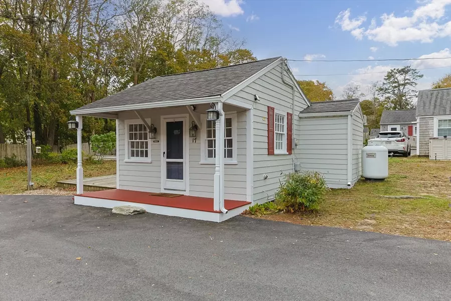 376 Route 6a #17, Sandwich, MA 02537