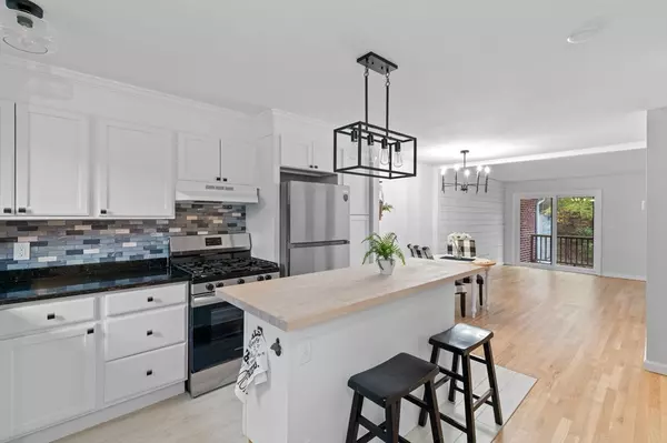 107 Farrwood Drive #107, Haverhill, MA 01835