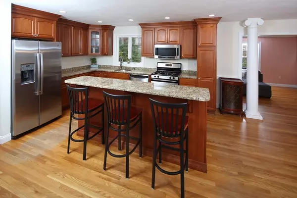 Hanover, MA 02339,375 Webster St