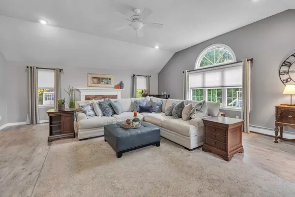 Holden, MA 01520,206 Wachusett St