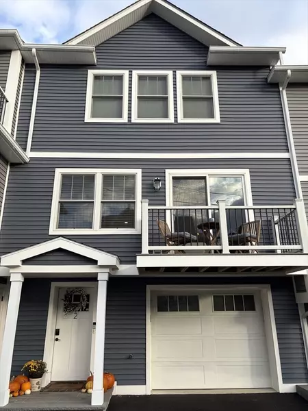 108 Bridge St #2, Beverly, MA 01915