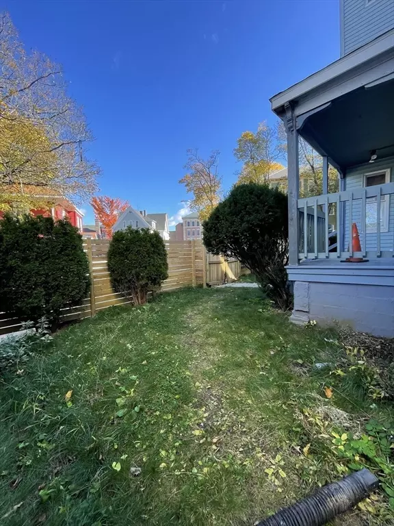 Worcester, MA 01603,5 Freeland Ter #1