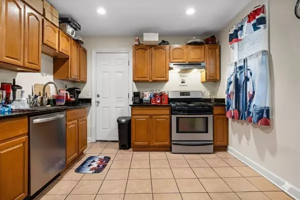 Boston, MA 02124,27 Havelock Street