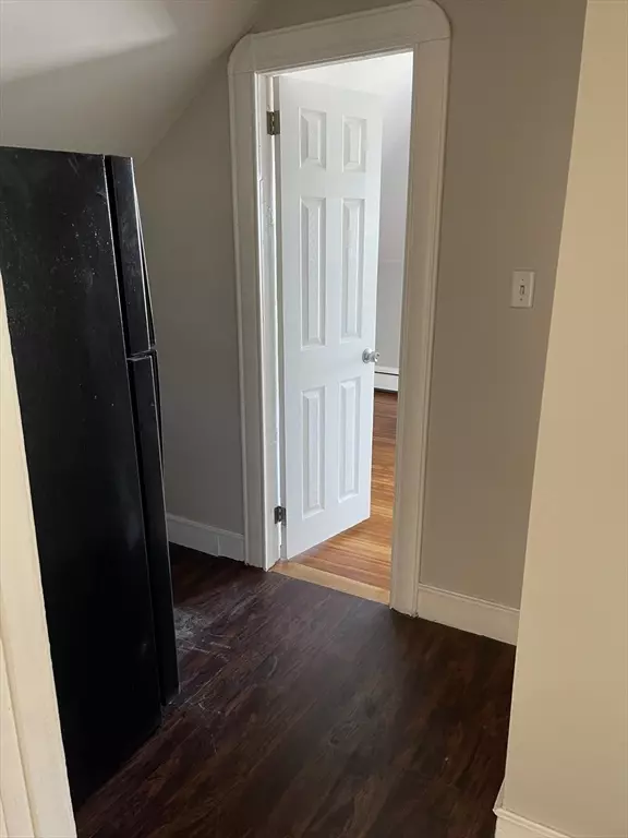 Fall River, MA 02720,229 Rock St #8