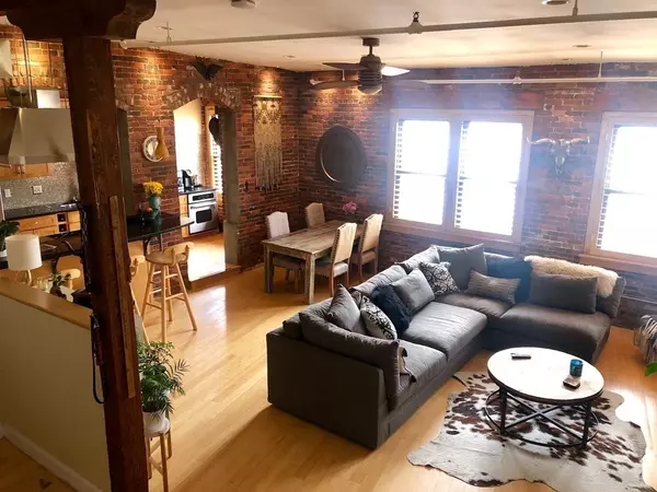 Beverly, MA 01915,27 Fayette St #401