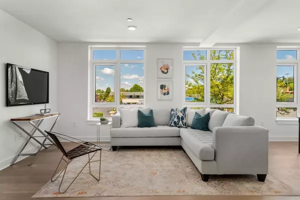 Boston, MA 02128,917 Bennington Street #310