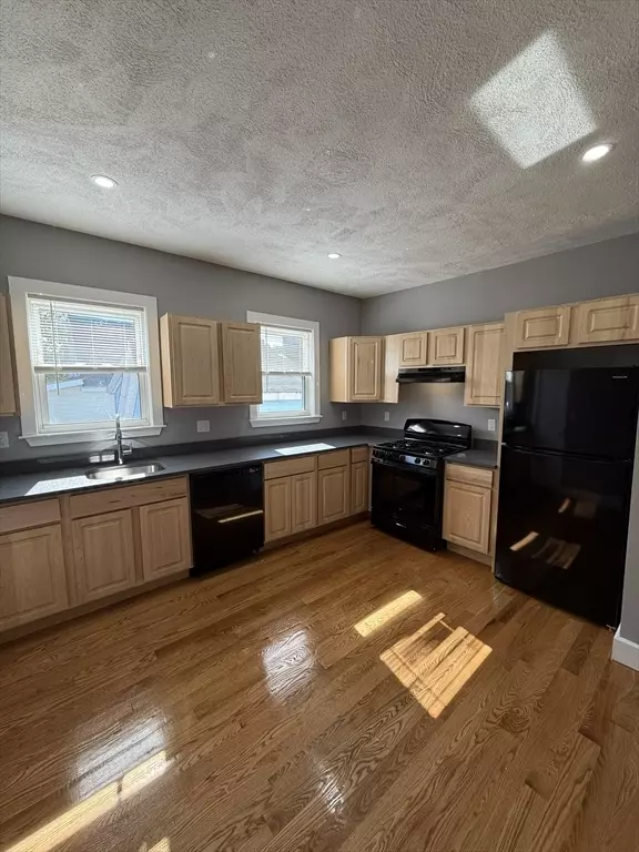 Boston, MA 02126,17 Marcy Road #2