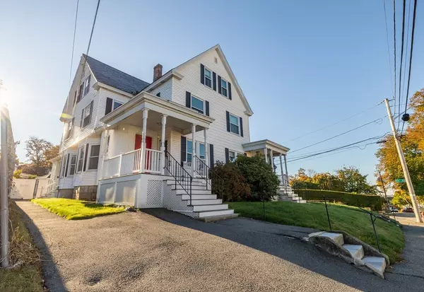 Lowell, MA 01850,151 Methuen St #151