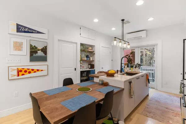 Boston, MA 02127,62 Bolton Street #62