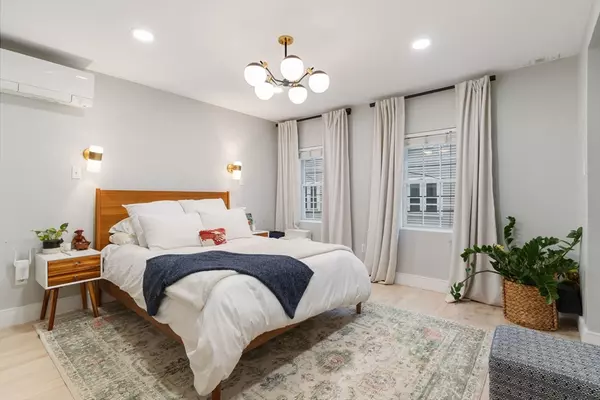 Boston, MA 02127,62 Bolton Street #62