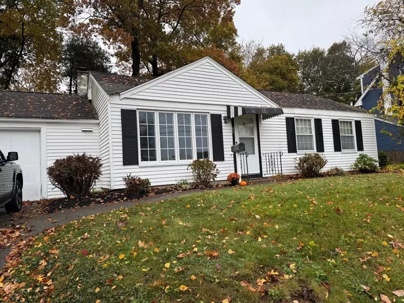 61 Woodside Ave, Braintree, MA 02184