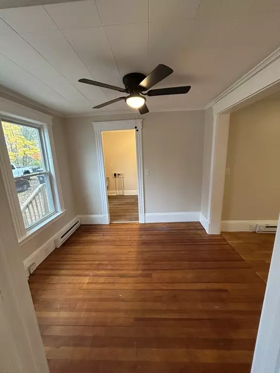 152 Hamilton St #2, Southbridge, MA 01550