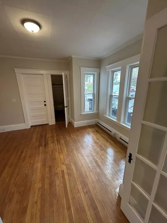 Southbridge, MA 01550,152 Hamilton St #2