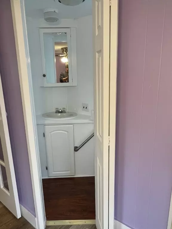 Peabody, MA 01960,252 Newbury Street #71